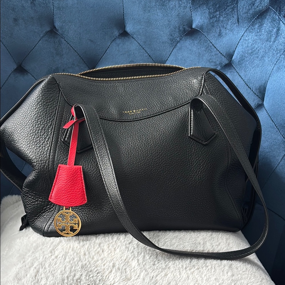 Tory Burch Black Leather Women's Bag